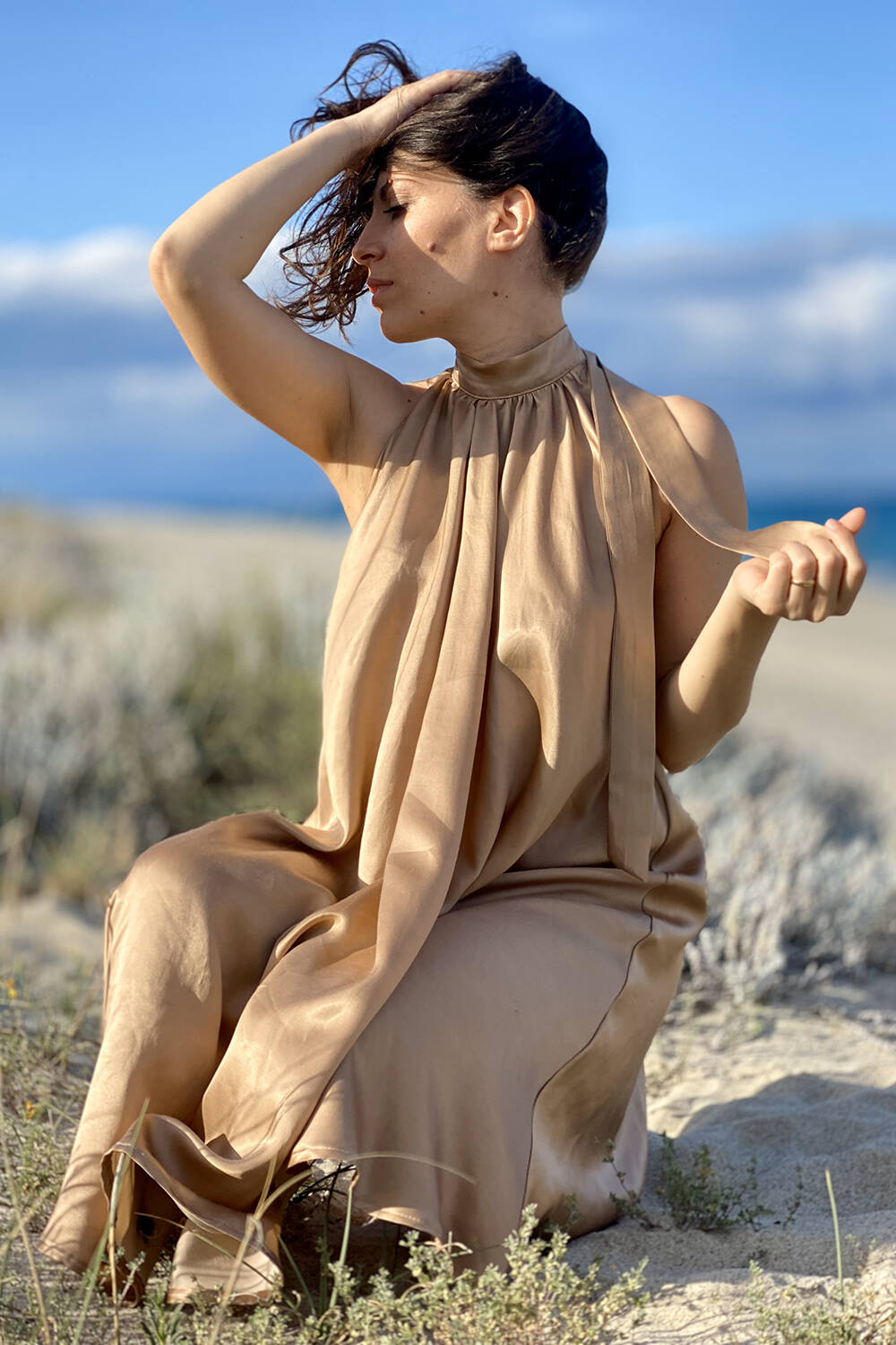Abito Emily cerimonia cupro lyocell seacell abbigliamento sostenibile vestiti ecosostenibili donna brand malia lab dettaglio