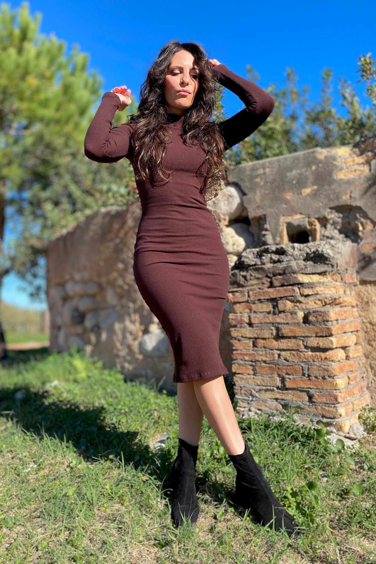 Abito KATRINE costina lyocell aderente elasticizzato abbigliamento sostenibile moda artigianale responsabile bran malia lab