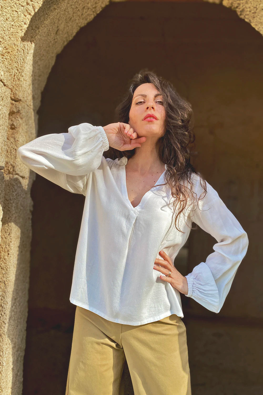 Camicia Alice lyocell seacell abbigliamento sostenibile artigianale sartoriale brand malia lab dettaglio collo