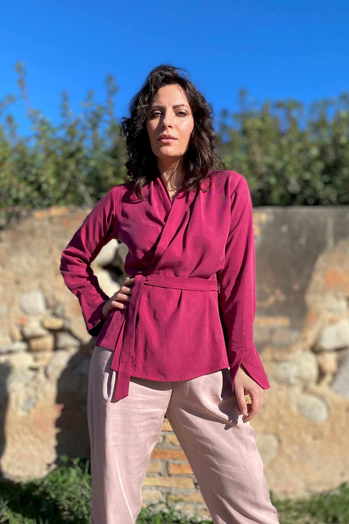 Camicia ENZA modello portafoglio lyocell sottogiacca abbigliamento sartoriale moda responsabile atelier brand malia lab