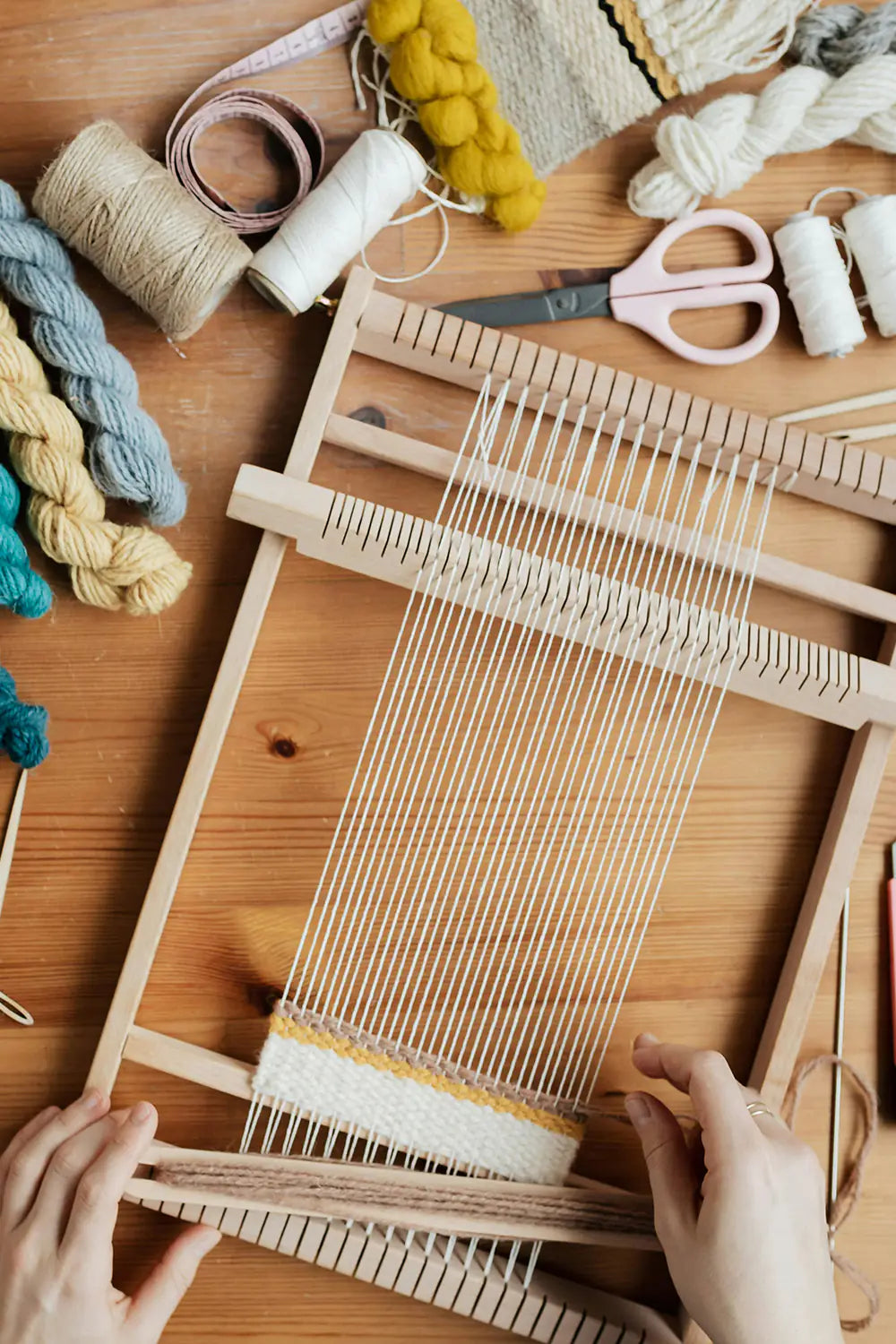 Corso telaio a cornice hobby artigianale malia lab laboratorio origini dettaglio telaio