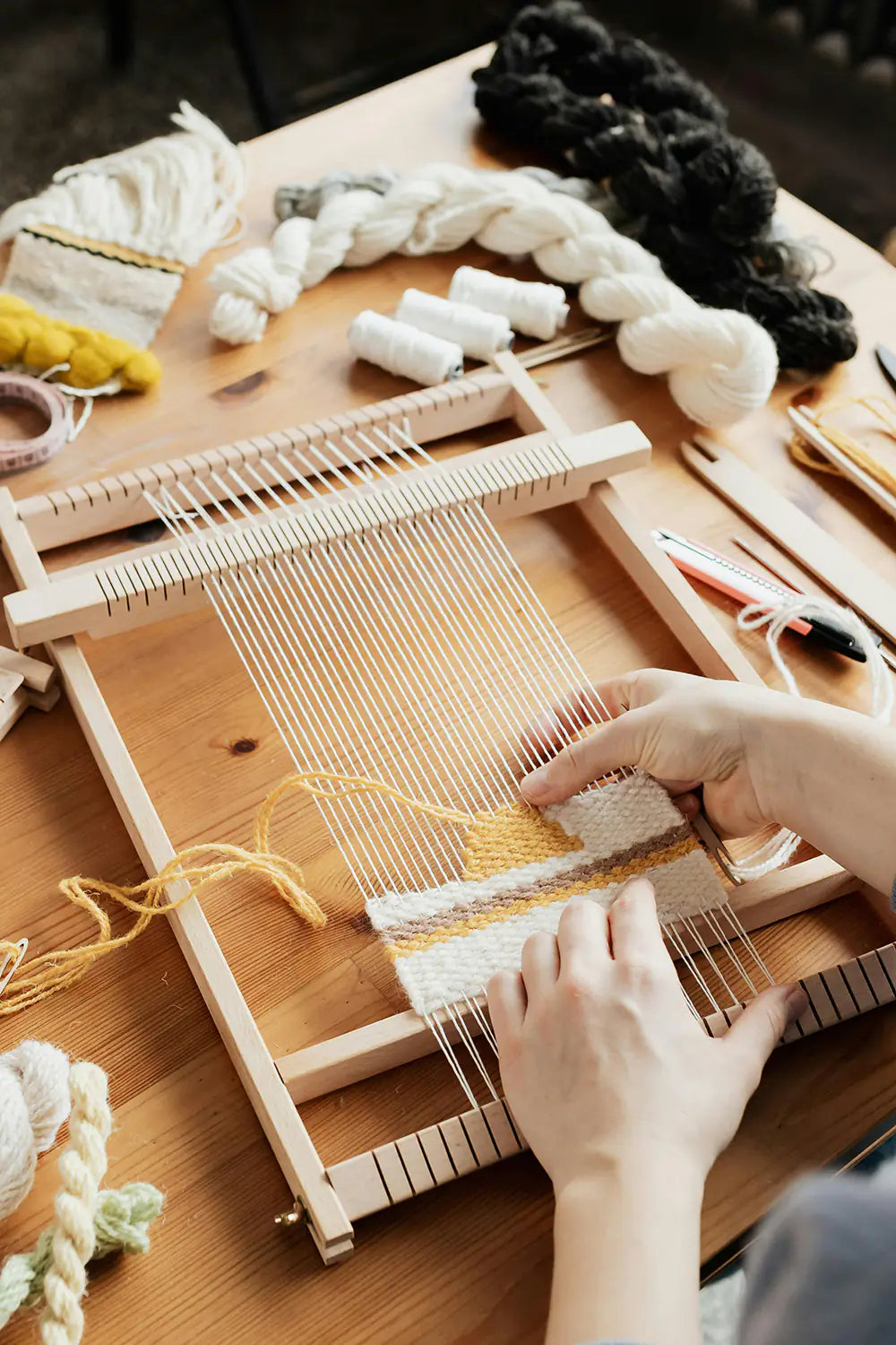 Corso telaio a cornice hobby artigianale malia lab laboratorio passatempo origini