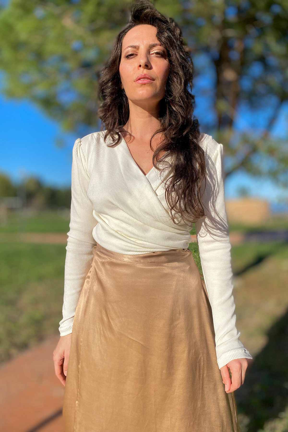 Maglia incrociata ILENIA lyocell seacell abbigliamento sartoriale moda responsabile brand malia lab