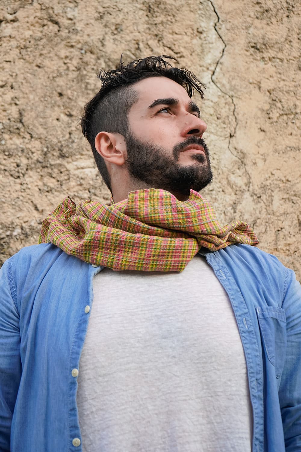 Sciarpa realizzata a telaio manuale calabrese ANDREA unisex Malìa Lab Atelier di moda biologica artigianale etica Accessori Cotone Malìa Lab dettaglio ravvicinato