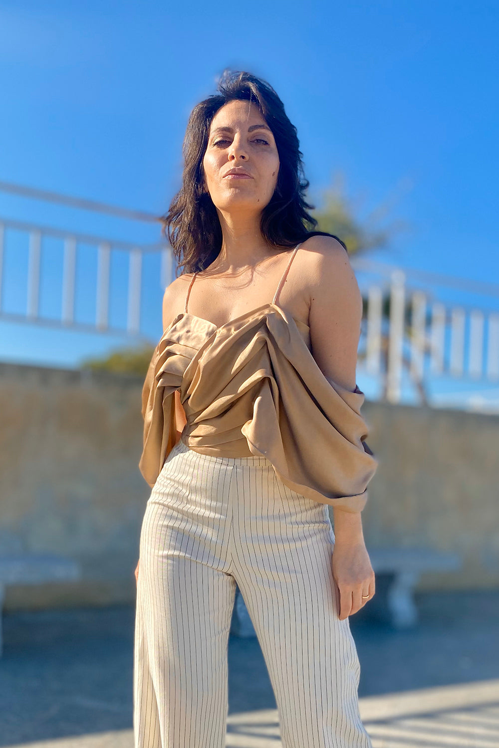 Top Diletta cupro lyocell seacell abbigliamento sostenibile donna brand malia lab elegante dettaglio davanti