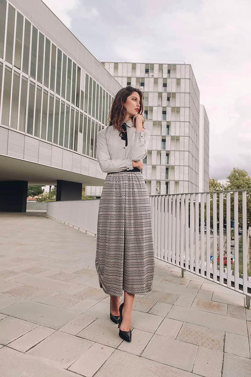 Gonna MATILDE in ecoviscosa ecologica abito su misura abbigliamento sostenibile vestiti su misura vestiti ecosostenibili donna brand malia lab moda etica gonna sartoriale