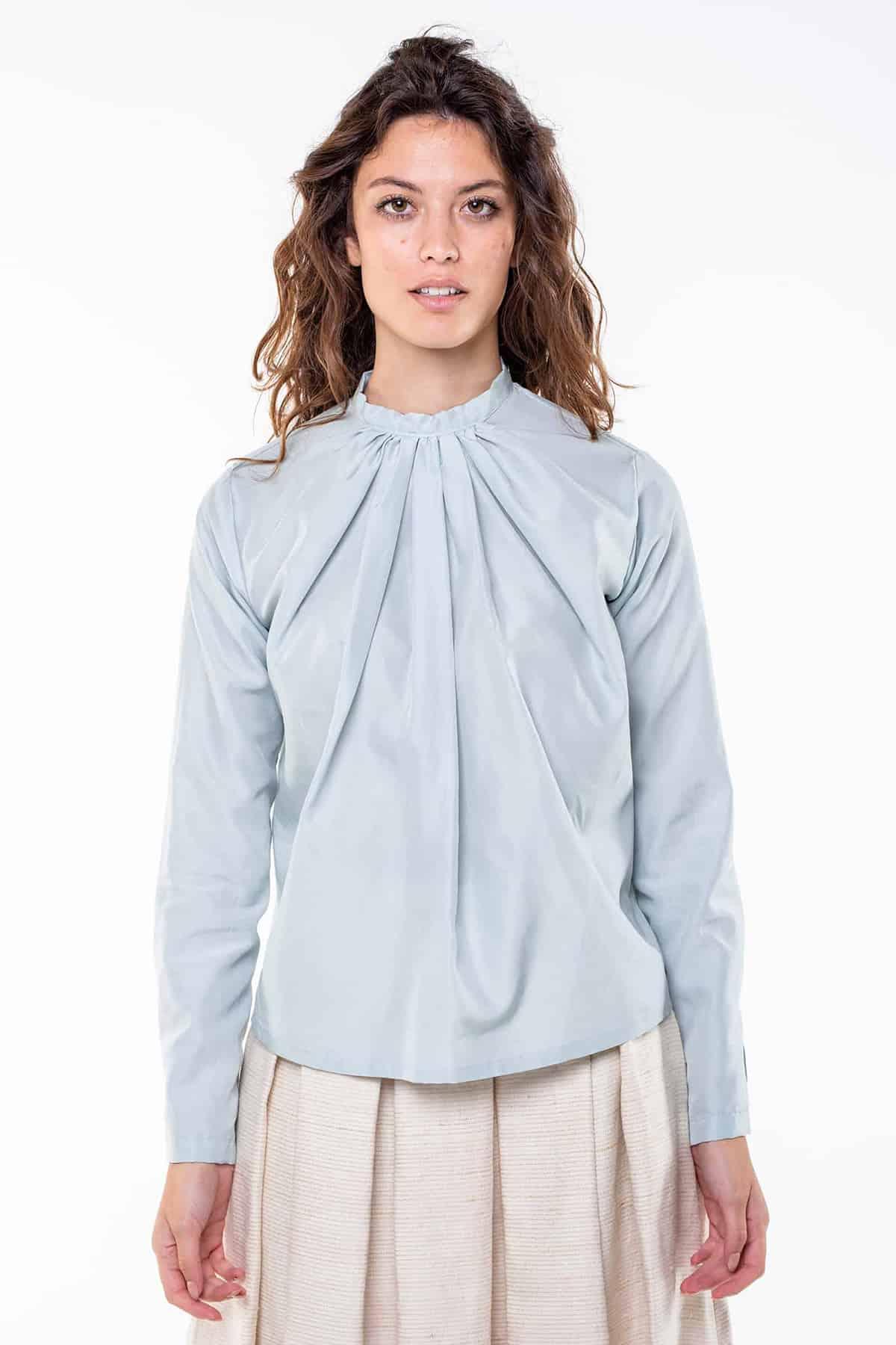 Camicia SVEVA Cupro grs ecologico Cotone Biologico Moda Sostenibile Artigianale brand Malia Lab camicia sartoriale blusa su misura