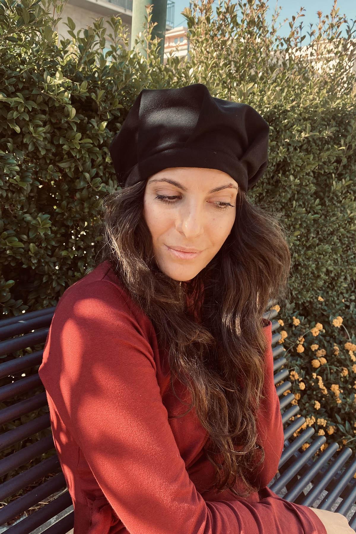 Cappello Edith cotone biologico nero accessori di moda sostenibili moda sostenibile abbigliamento etico artigianale brand malia lab