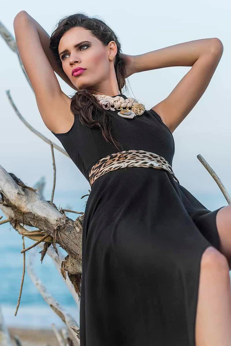 Abito in fibra di bamboo ecologico elegante chic glamour atelier moda biologica brand malia lab moda biologica Abiti sostenibili vestiti etici vestiti di qualità vestiti fibre naturali abiti ecosostenibili abbigliamento ecosostenibile