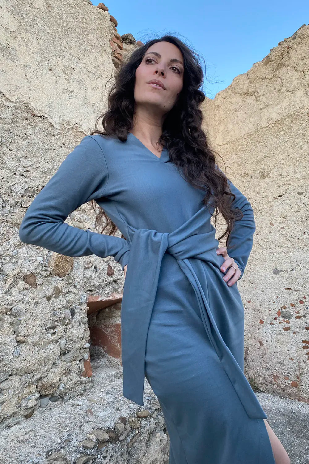 Abito Elisabetta cotone biologico felpato abbigliamento sostenibile malia lab dettaglio cinta
