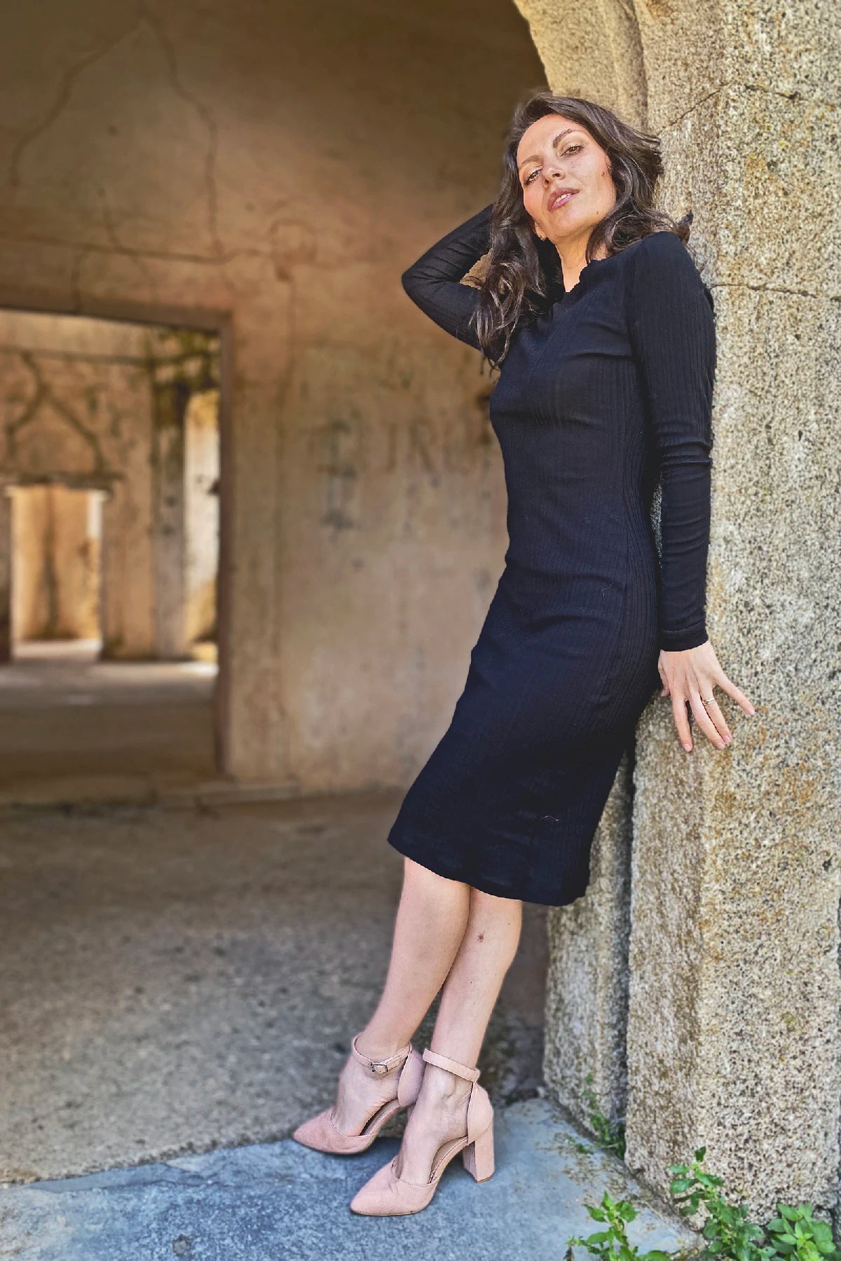 Abito Kate cotone biologico nero abbigliamento sostenibile artigianale brand etico malia lab portale
