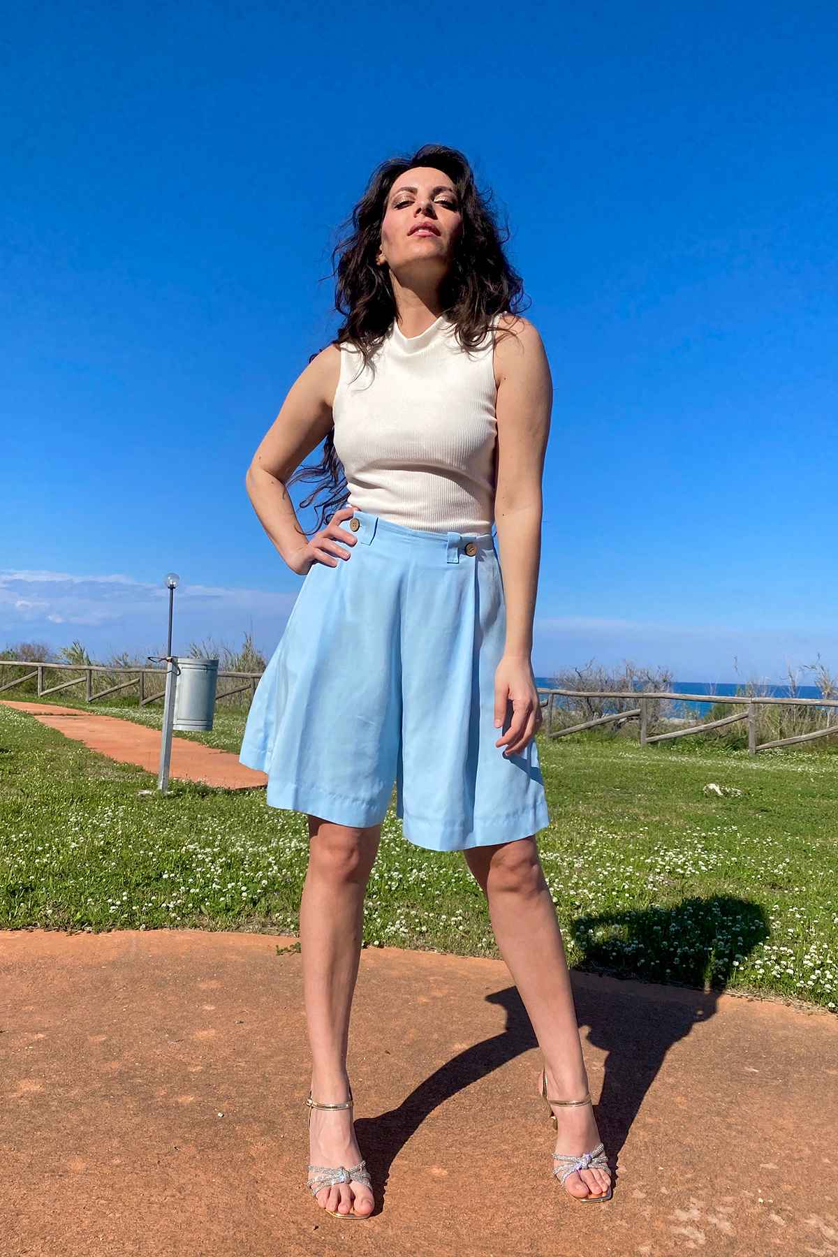 Bermuda Gabriela Top Ines lyocell brand malia lab abbigliamento sartoriale etico dettaglio ravvicinato
