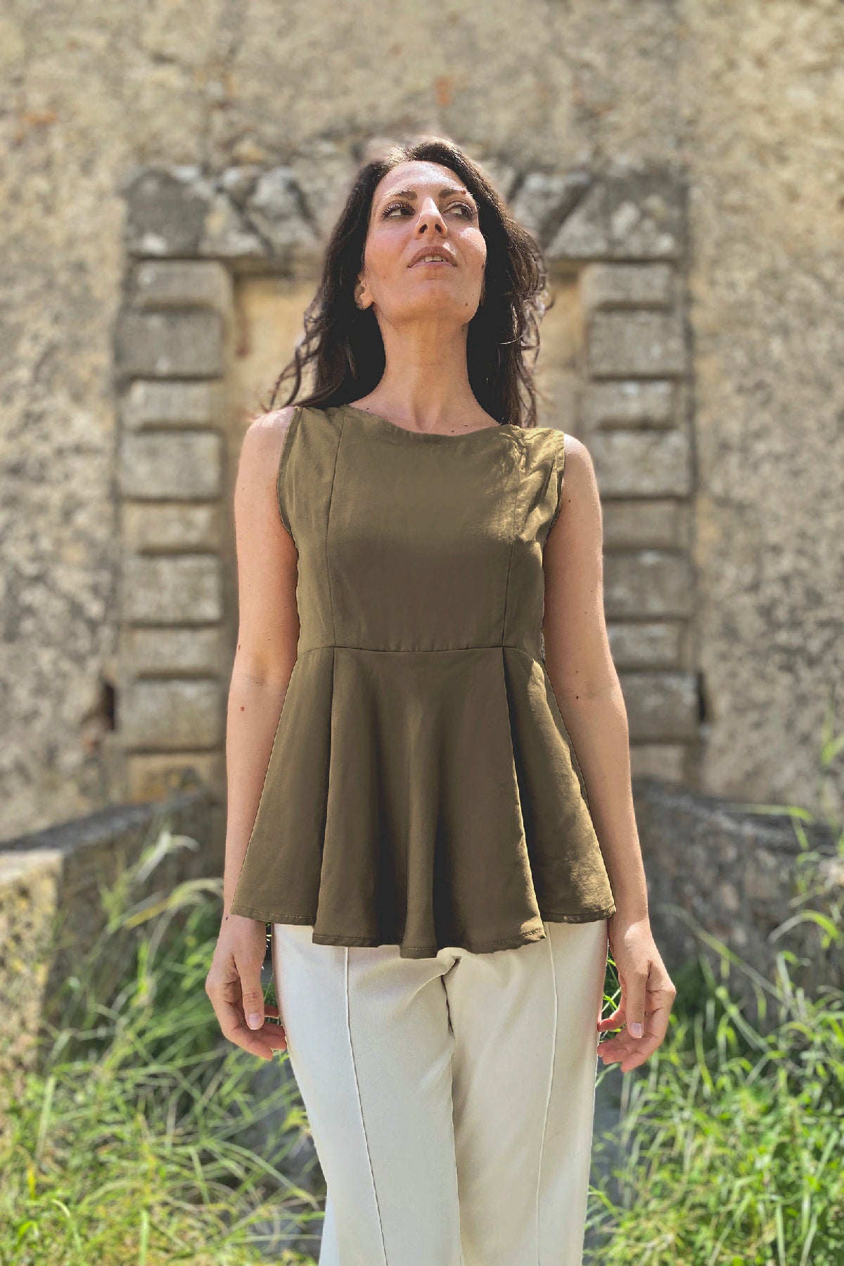 Blusa Irma ruota tencel lyocell abbigliamento sartoriale etico sostenibile brand malia lab dettaglio verde
