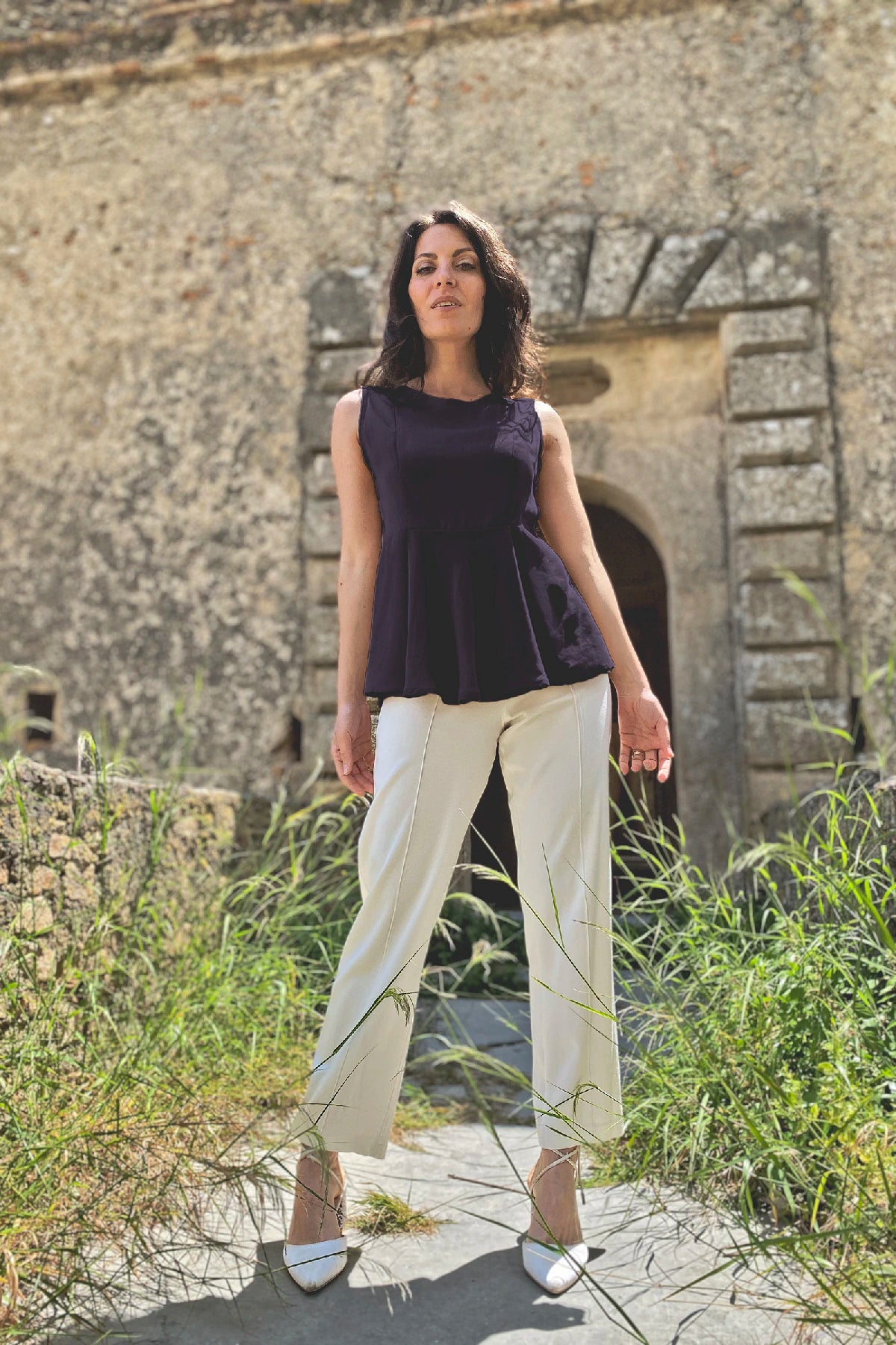 Blusa Irma ruota tencel lyocell pantalone chiara abbigliamento sartoriale etico sostenibile brand malia lab blu notte
