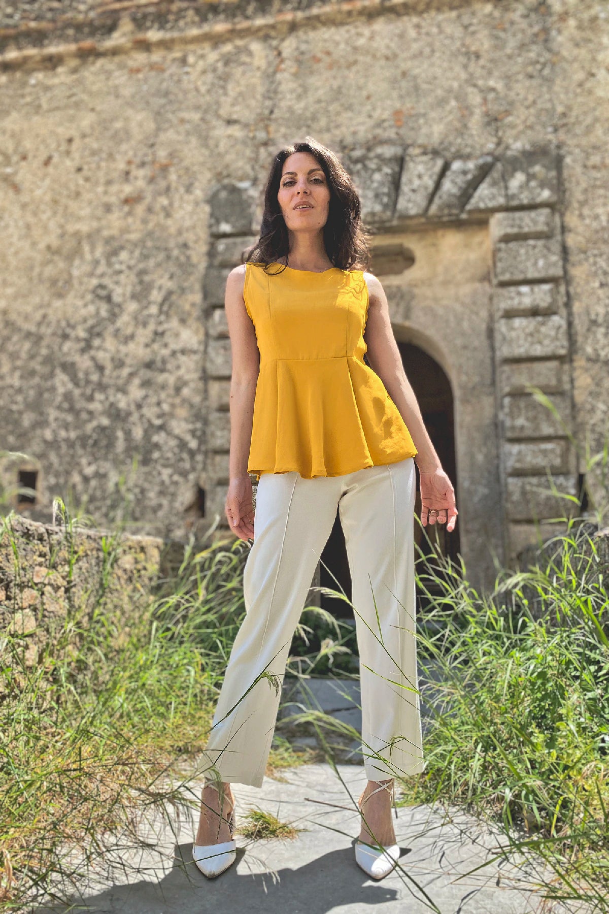 Blusa Irma ruota tencel lyocell pantalone chiara abbigliamento sartoriale etico sostenibile brand malia lab giallo
