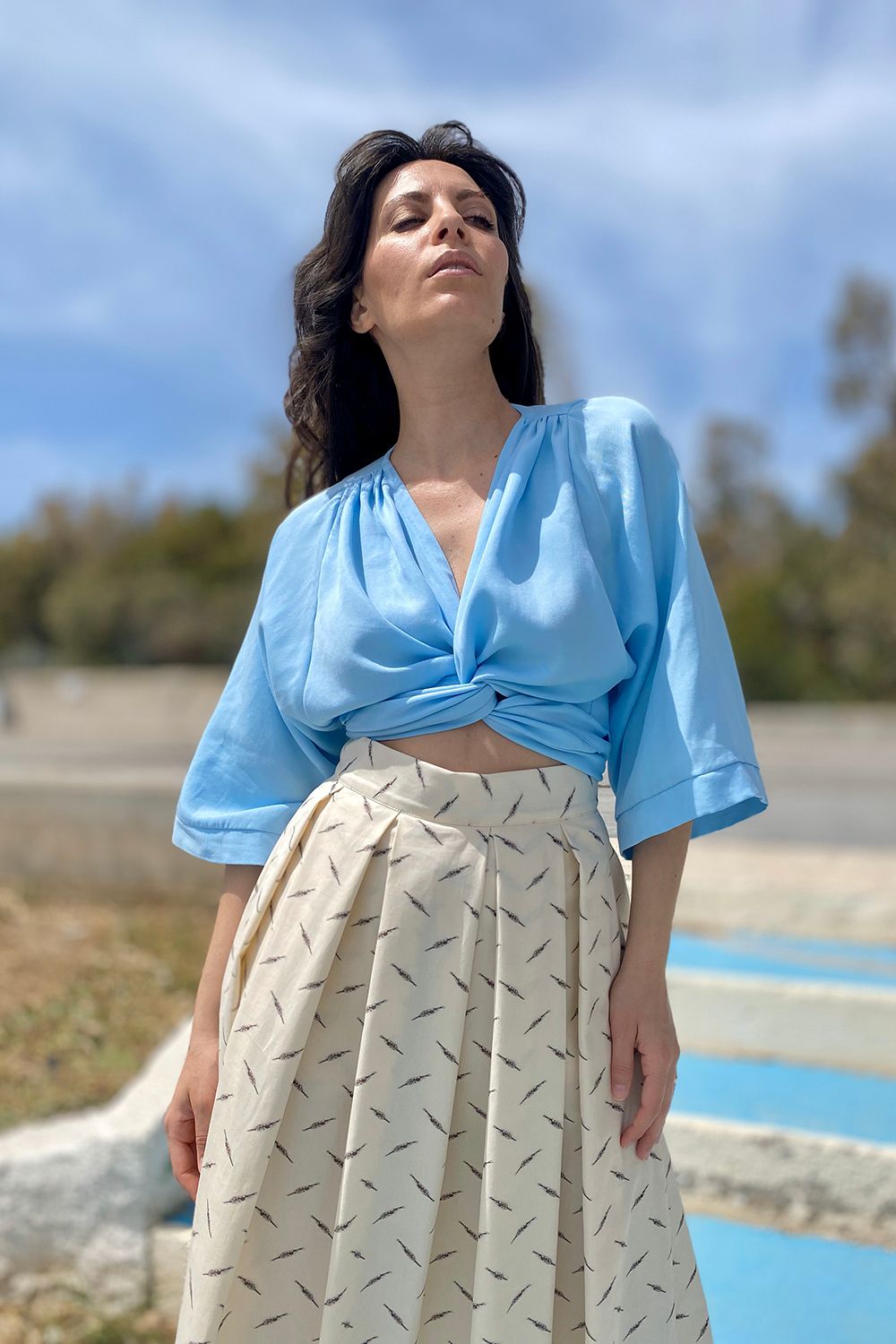 Camicia incrociata in tencel lyocell, modello regolabile Malìa Lab