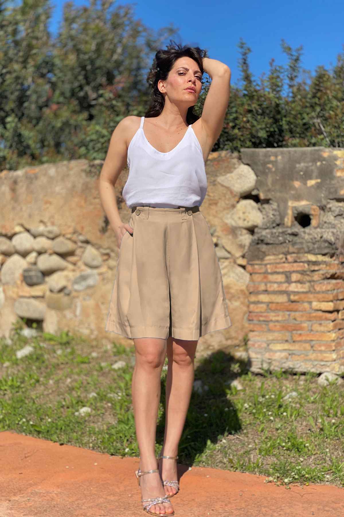 Bermuda Gabriela tencel lyocell brand malia lab abbigliamento sartoriale etico  beige