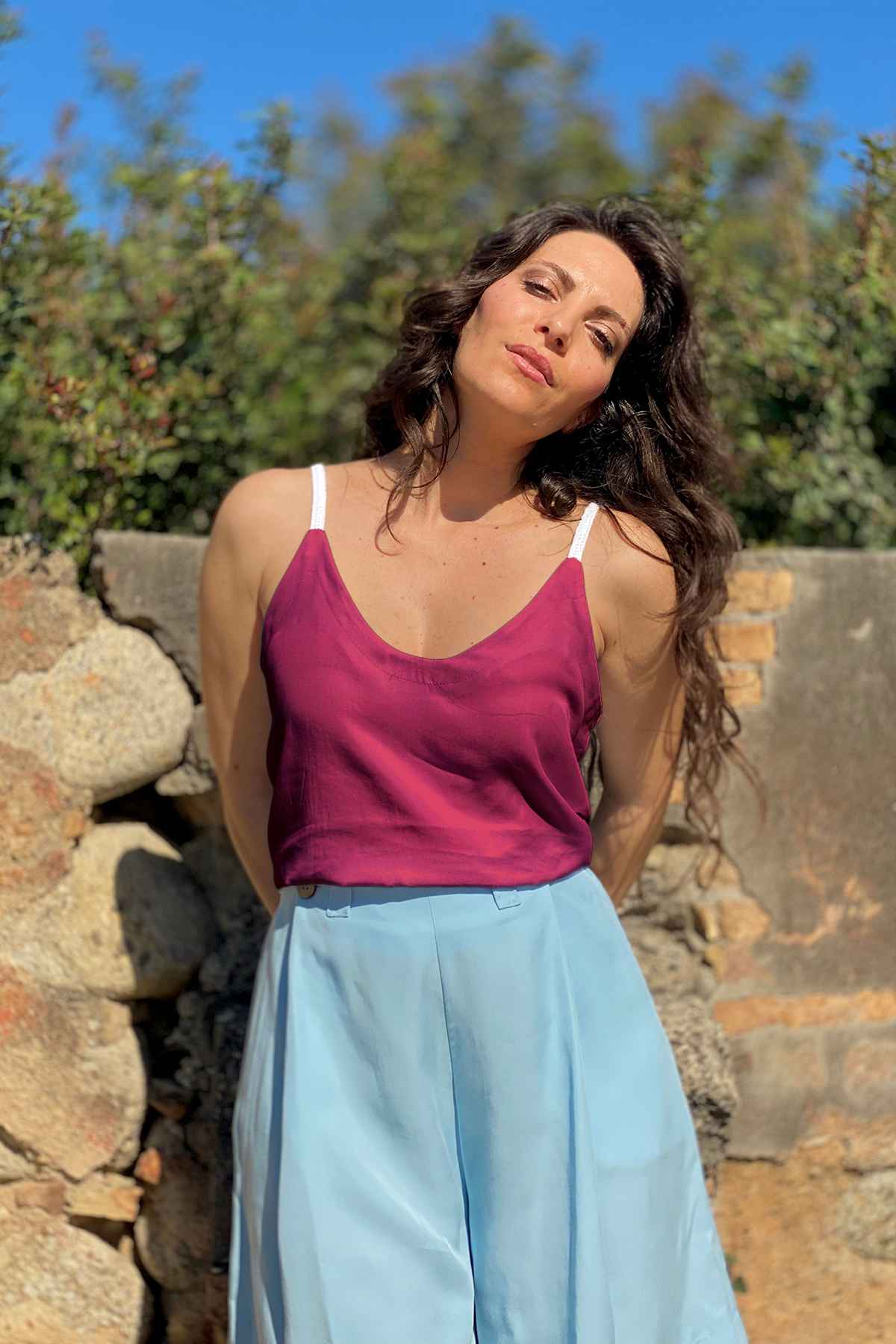 Canottiera Costanza tencel lyocell brand malia lab abbigliamento sartoriale sostenibile borgogna
