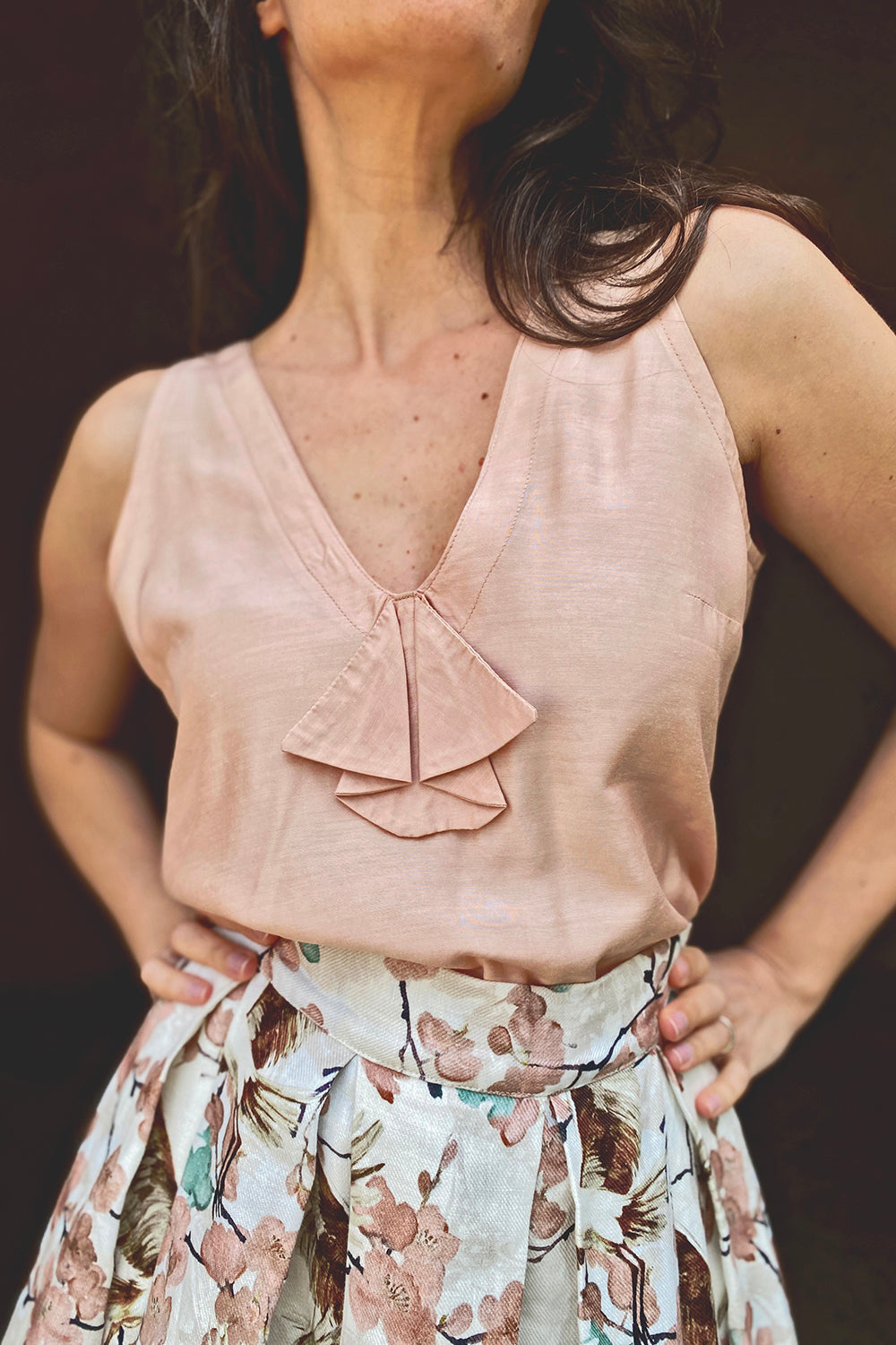 Canottiera Giulia cupro modal abbigliamento sostenibile sartoriale brand malia lab dettaglio
