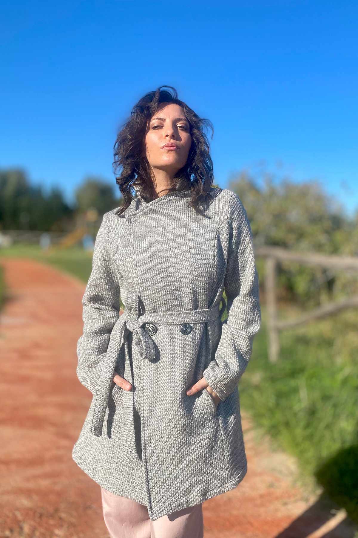 Cappotto MELANIA calda lana biologica abbigliamento sostenibile moda responsabile brand malia lab
