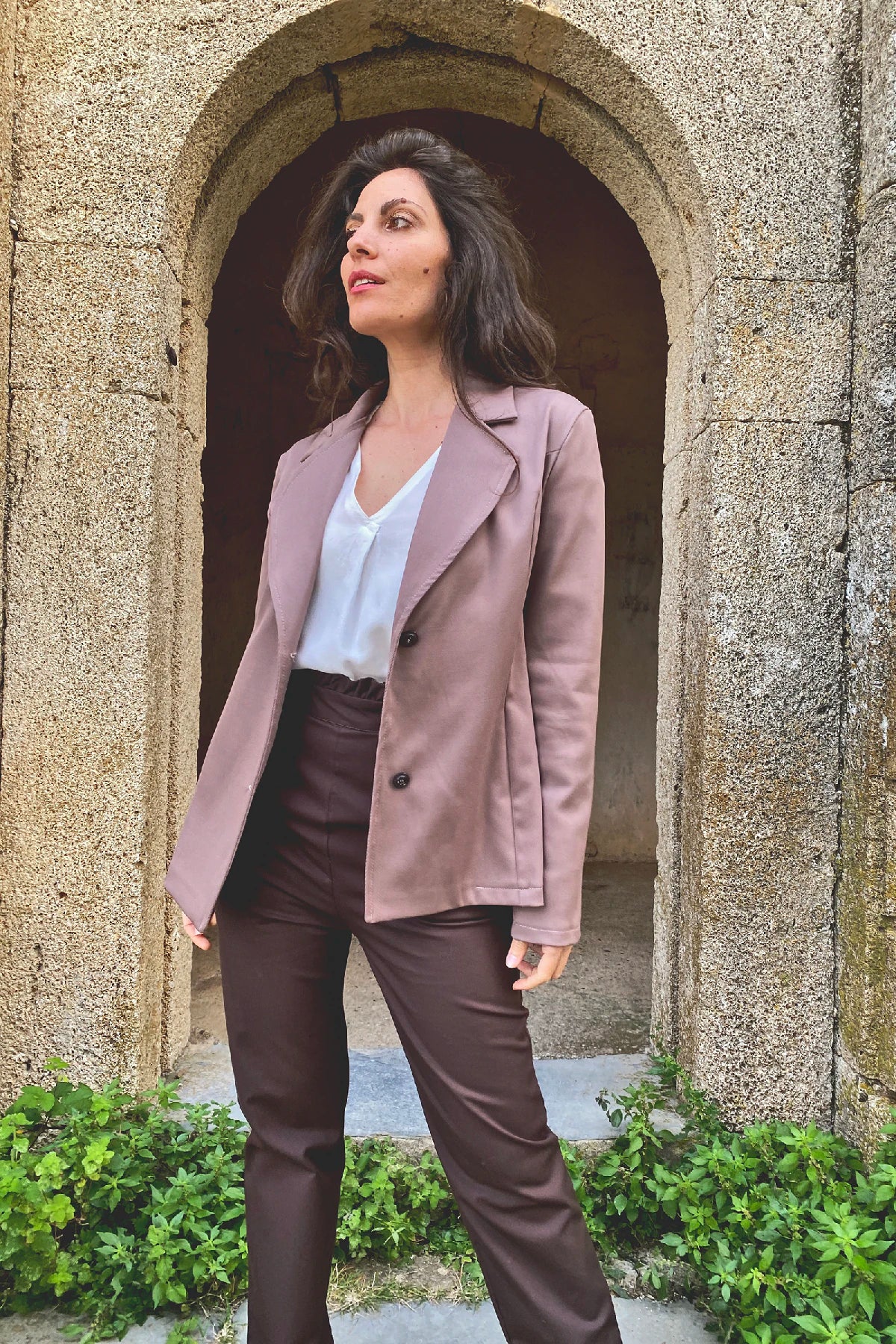 Giacca Guendalina cotone abbigliamento sostenibile etico brand sartoriale malia lab vista frontale
