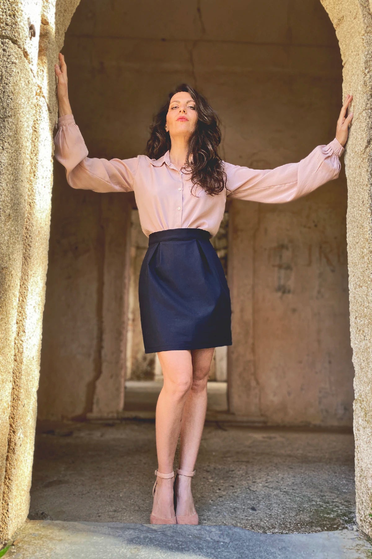 Gonna Mirela anfora camicia Veronica cotone comoda abbigliamento sostenibile artigianale sartoriale brand malia lab
