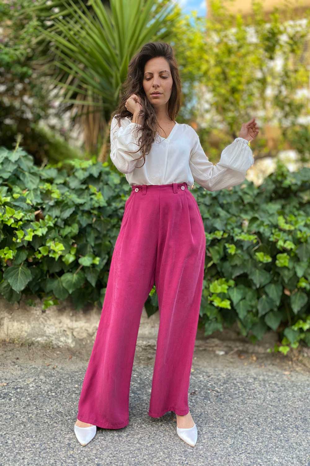 Pantalone Gabriela tencel lyocell abbigliamento sostenibile brand malia lab vestiti ecosostenibili donna pantaloni sartoriali borgogna vista frontale
