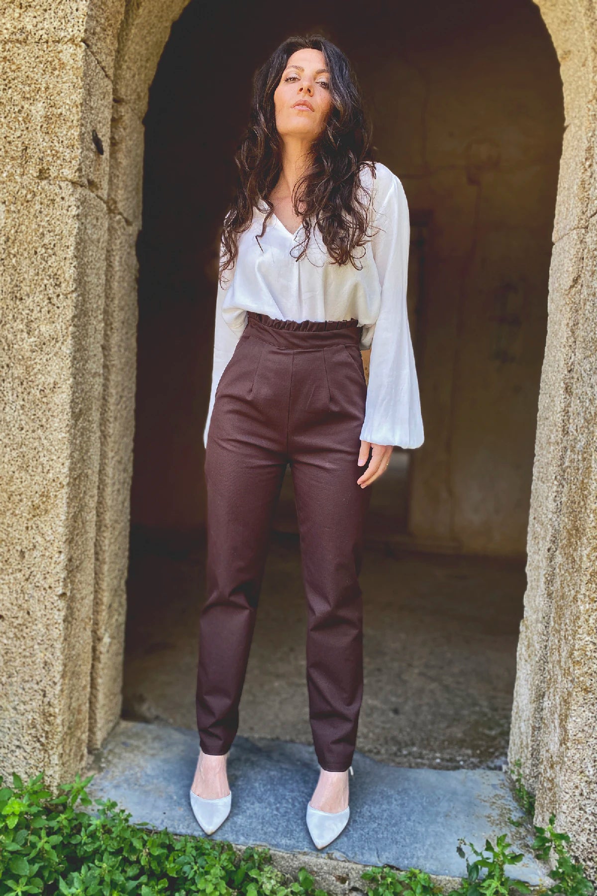 Pantalone Gloria cotone abbigliamento sartoriale sostenibile brand etico moda malia lab davanti
