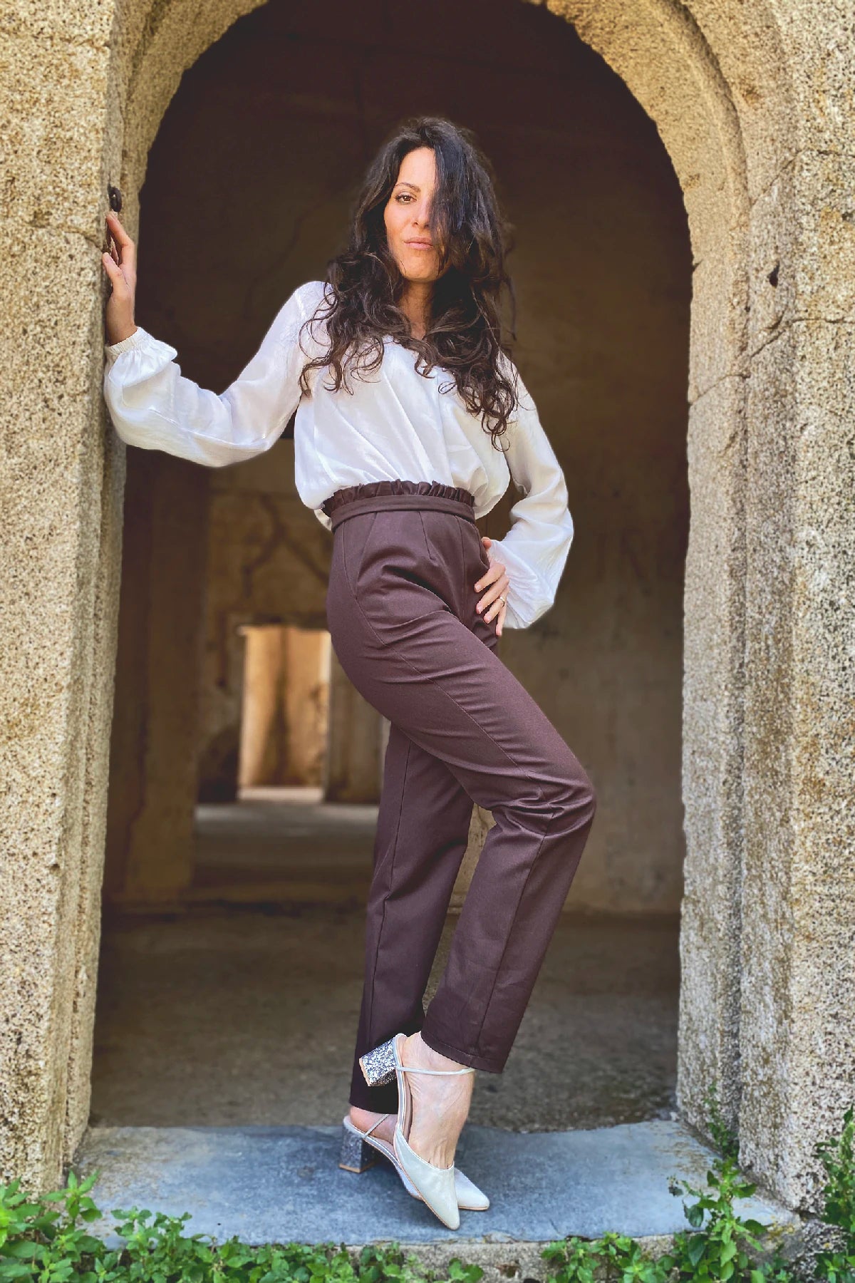 Pantalone Gloria cotone abbigliamento sartoriale sostenibile brand etico moda malia lab laterale
