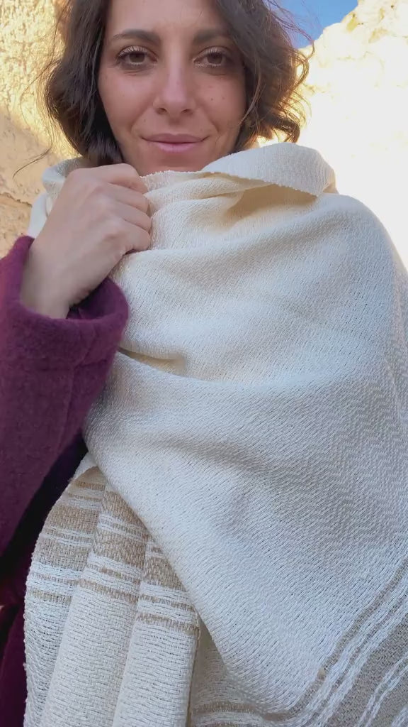 Scialle seta viscosa ampio telaio manuale antico
