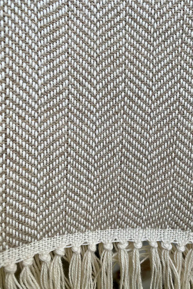 tovaglietta americana telaio manuale calabrese spigato cotone fango dettaglio
