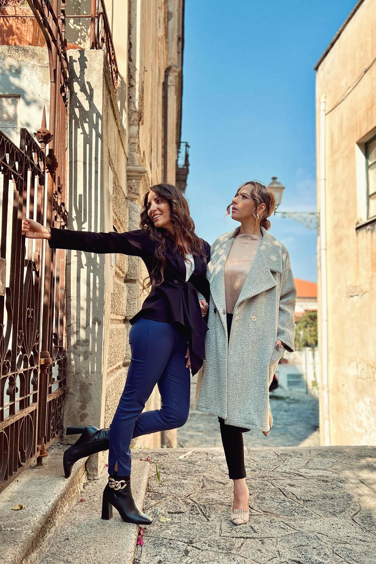 Avvolgente cappotto over in lana biologica rever classico Malìa Lab